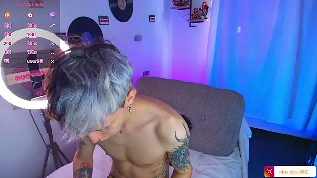 Snapshot of Nick_Bangover_ chatting on February 5, 2026, 7:43 pm Nick Bangover online show from February 5, 2026, 7:43 pm