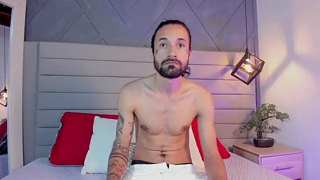 Hisoka 011 online show from November 15, 2025, 1:53 am