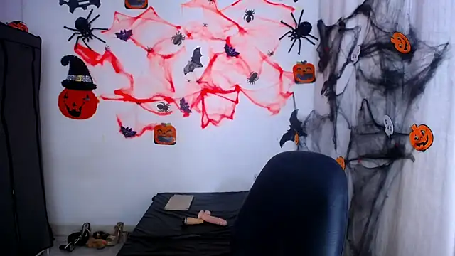 ValeriaHairy online show from October 26, 2025, 11:16 pm