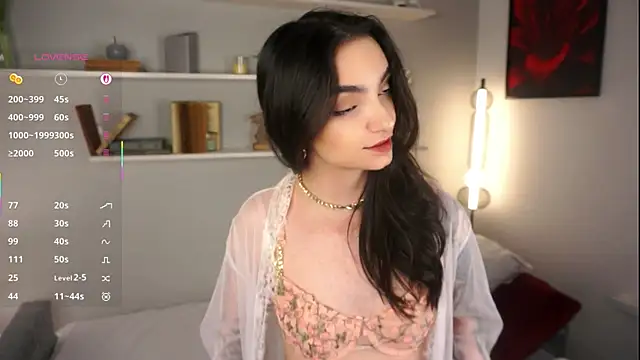 Morena Dolce online show from September 21, 2025, 4:39 am