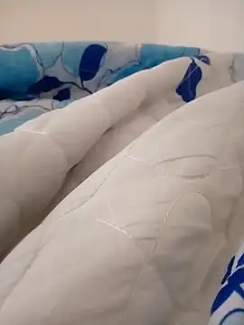 Snapshot of zebmghribi chatting on November 18, 2025, 12:41 pm zebmghribi online show from November 18, 2025, 12:41 pm