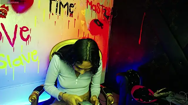 Sweettpleasure online show from October 26, 2025, 2:17 pm