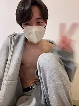 Yuma0718 online show from February 5, 2026, 12:56 pm