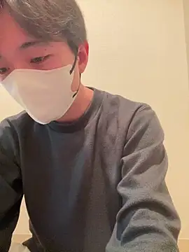 Yuma0718 online show from March 6, 2026, 12:55 pm