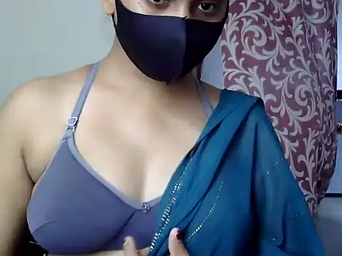 Snapshot of Bady__Riya chatting on September 19, 2025, 4:27 am Bady Riya online show from September 19, 2025, 4:27 am