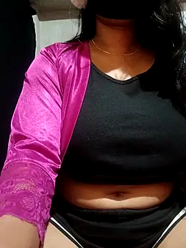 Snapshot of DiyaRoy49 chatting on November 29, 2025, 6:52 pm DiyaRoy49 online show from November 29, 2025, 6:52 pm