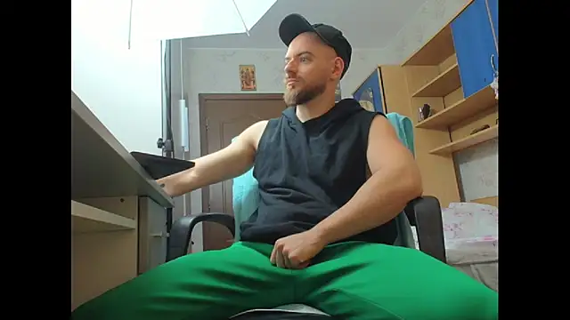 Snapshot of JaceBlaze chatting on October 22, 2025, 4:23 am JaceBlaze online show from October 22, 2025, 4:23 am