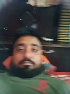 Snapshot of Raju_fuckerr chatting on June 4, 2026, 3:55 am Raju fuckerr online show from June 4, 2026, 3:55 am