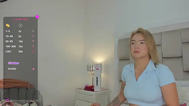 Snapshot of frehia_dimou chatting on December 1, 2025, 11:55 am frehia dimou online show from December 1, 2025, 11:55 am