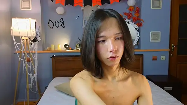 Snapshot of okerriella chatting on November 2, 2025, 1:16 pm okerriella online show from November 2, 2025, 1:16 pm