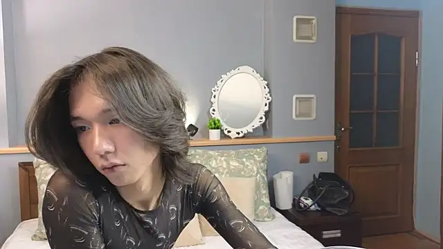 Snapshot of okerriella chatting on September 12, 2025, 1:11 pm okerriella online show from September 12, 2025, 1:11 pm