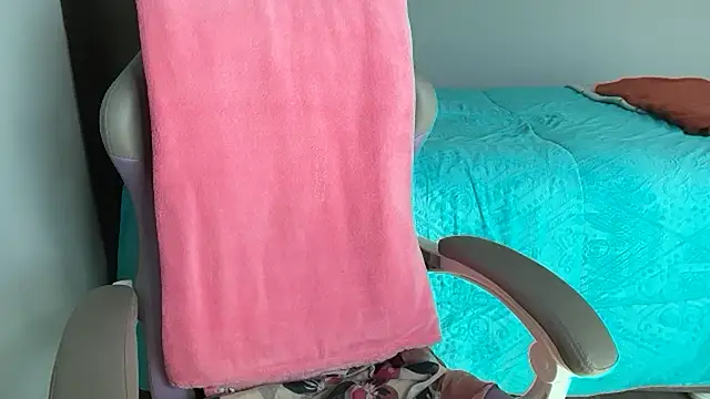 Snapshot of bellana20 chatting on November 20, 2025, 6:52 pm bellana20 online show from November 20, 2025, 6:52 pm