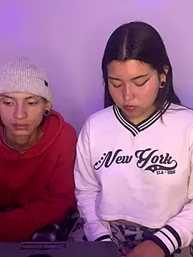 Karma And Sex online show from November 7, 2025, 1:26 pm