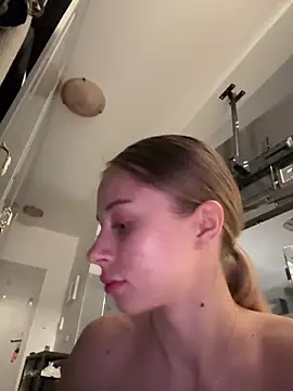 BabyAnais online show from October 23, 2025, 4:05 pm