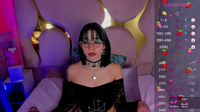 Niina Sissy online show from February 20, 2026, 6:26 am