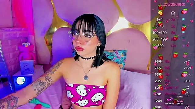 Niina Sissy online show from February 23, 2026, 3:30 am