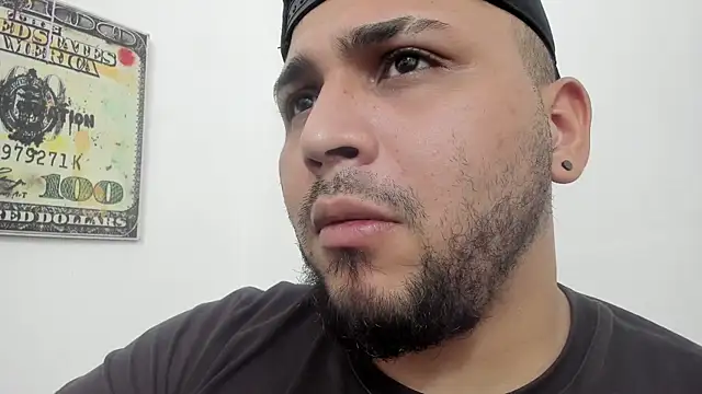 Snapshot of PARTY_HOT_LIMITS chatting on September 22, 2025, 9:43 pm PARTY HOT LIMITS online show from September 22, 2025, 9:43 pm