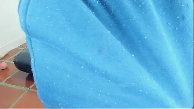 Snapshot of PARTY_HOT_LIMITS chatting on October 8, 2025, 11:38 pm PARTY HOT LIMITS online show from October 8, 2025, 11:38 pm