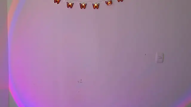 Linda andrew online show from March 16, 2026, 5:48 pm