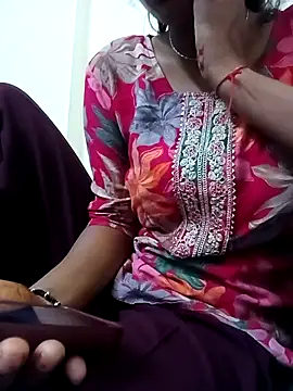 Snapshot of kissujaan chatting on October 13, 2025, 12:40 pm kissujaan online show from October 13, 2025, 12:40 pm