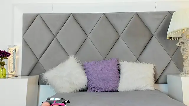 Snapshot of GiadaRizzo chatting on November 25, 2025, 5:35 pm GiadaRizzo online show from November 25, 2025, 5:35 pm