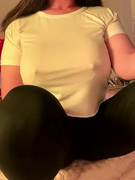 Snapshot of OnlyRima chatting on December 22, 2025, 9:48 pm OnlyRima online show from December 22, 2025, 9:48 pm