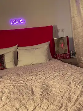 Snapshot of OnlyRima chatting on April 7, 2026, 10:28 am OnlyRima online show from April 7, 2026, 10:28 am