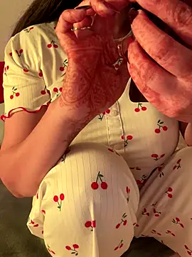 Snapshot of OnlyRima chatting on December 20, 2025, 11:24 am OnlyRima online show from December 20, 2025, 11:24 am