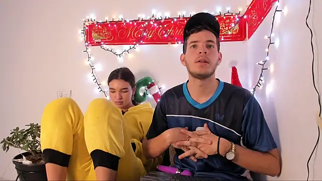 lara and danny online show from November 20, 2025, 2:18 pm