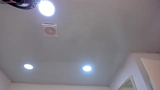 im Lorena online show from April 10, 2026, 7:10 pm