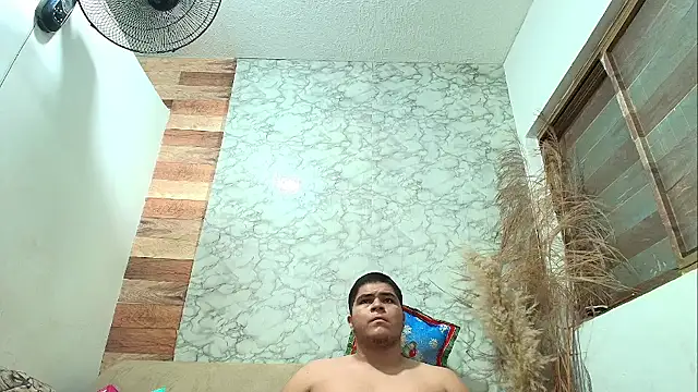 Snapshot of naomi_campbel_ chatting on January 9, 2026, 8:27 pm naomi campbel online show from January 9, 2026, 8:27 pm