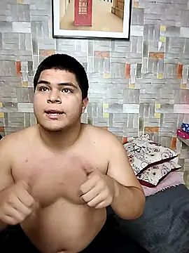 Snapshot of naomi_campbel_ chatting on December 19, 2025, 8:55 pm naomi campbel online show from December 19, 2025, 8:55 pm