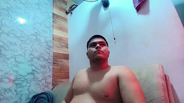 Snapshot of naomi_campbel_ chatting on February 15, 2026, 2:05 pm naomi campbel online show from February 15, 2026, 2:05 pm