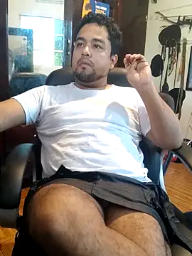 Snapshot of Hotknight chatting on December 19, 2025, 2:52 pm Hotknight online show from December 19, 2025, 2:52 pm