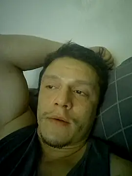 Snapshot of RAFAEL18-3_ chatting on October 4, 2025, 5:31 am RAFAEL18-3  online show from October 4, 2025, 5:31 am