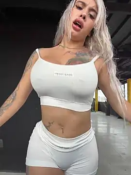 YouCandiSumisa online show from March 4, 2026, 6:37 pm