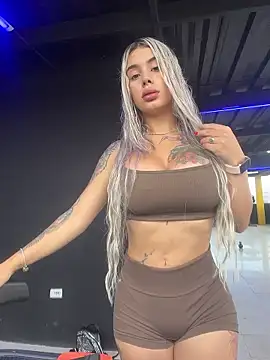 Snapshot of YouCandiSumisa chatting on January 9, 2026, 6:15 pm YouCandiSumisa online show from January 9, 2026, 6:15 pm