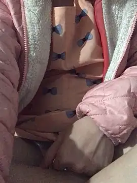 themchichnhau123 online show from December 16, 2025, 4:00 pm