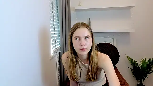 Spicy Lexi online show from May 13, 2026, 12:56 pm