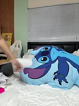 Nancymodel online show from February 11, 2026, 5:40 am