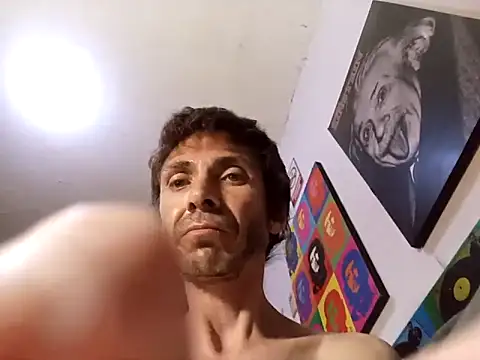 Snapshot of githot chatting on November 4, 2025, 8:29 am githot online show from November 4, 2025, 8:29 am