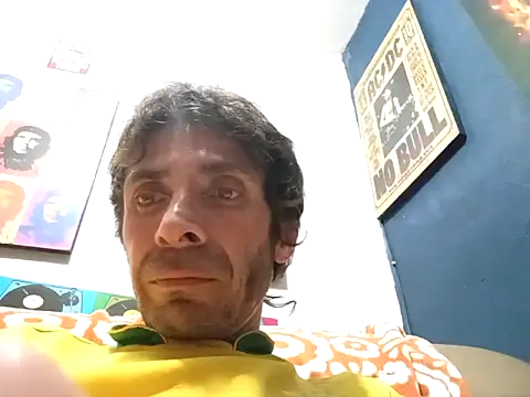 Snapshot of githot chatting on November 20, 2025, 8:59 am githot online show from November 20, 2025, 8:59 am