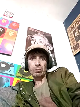 Snapshot of githot chatting on September 18, 2025, 6:49 am githot online show from September 18, 2025, 6:49 am