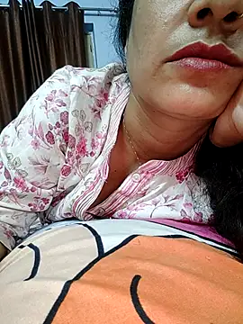 Snapshot of CUTE-PX chatting on September 30, 2025, 2:56 pm CUTE-PX online show from September 30, 2025, 2:56 pm