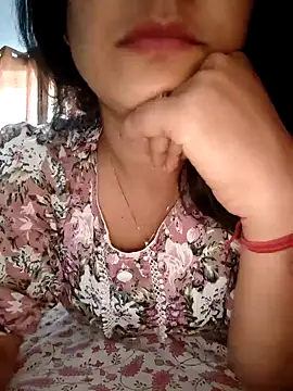 Snapshot of CUTE-PX chatting on October 28, 2025, 6:56 am CUTE-PX online show from October 28, 2025, 6:56 am