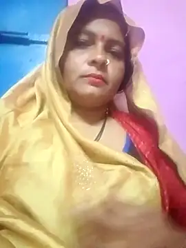 Hot komal1 online show from December 3, 2025, 10:09 pm