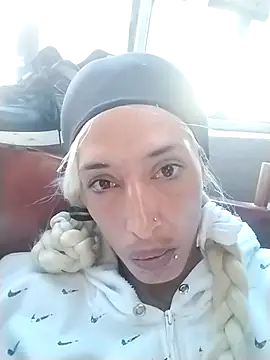 Snapshot of catrina_love chatting on September 13, 2025, 9:59 pm catrina love online show from September 13, 2025, 9:59 pm