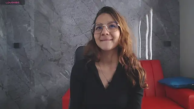 Snapshot of angeles_azul chatting on September 18, 2025, 4:32 pm angeles azul online show from September 18, 2025, 4:32 pm