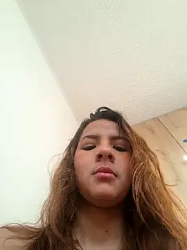 Snapshot of angeles_azul chatting on October 9, 2025, 11:44 am angeles azul online show from October 9, 2025, 11:44 am