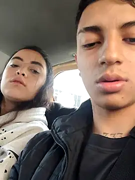 Snapshot of NickandAbby_ chatting on January 14, 2026, 6:33 pm NickandAbby online show from January 14, 2026, 6:33 pm